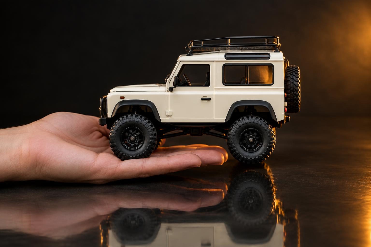 Mini British 4x4 Crawler (FMS FCX24M type) — photo 2